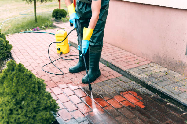 Best Garage Pressure Washing  in Endwell, NY